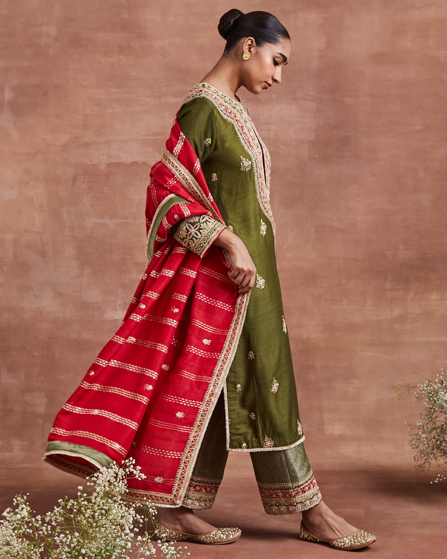 Charita Kurta Set