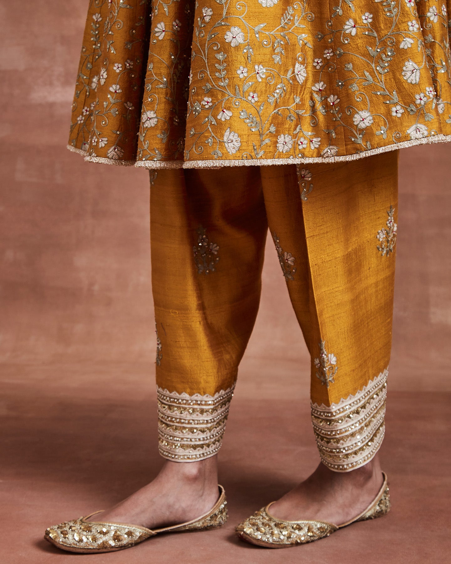 Archisha Anarkali Set