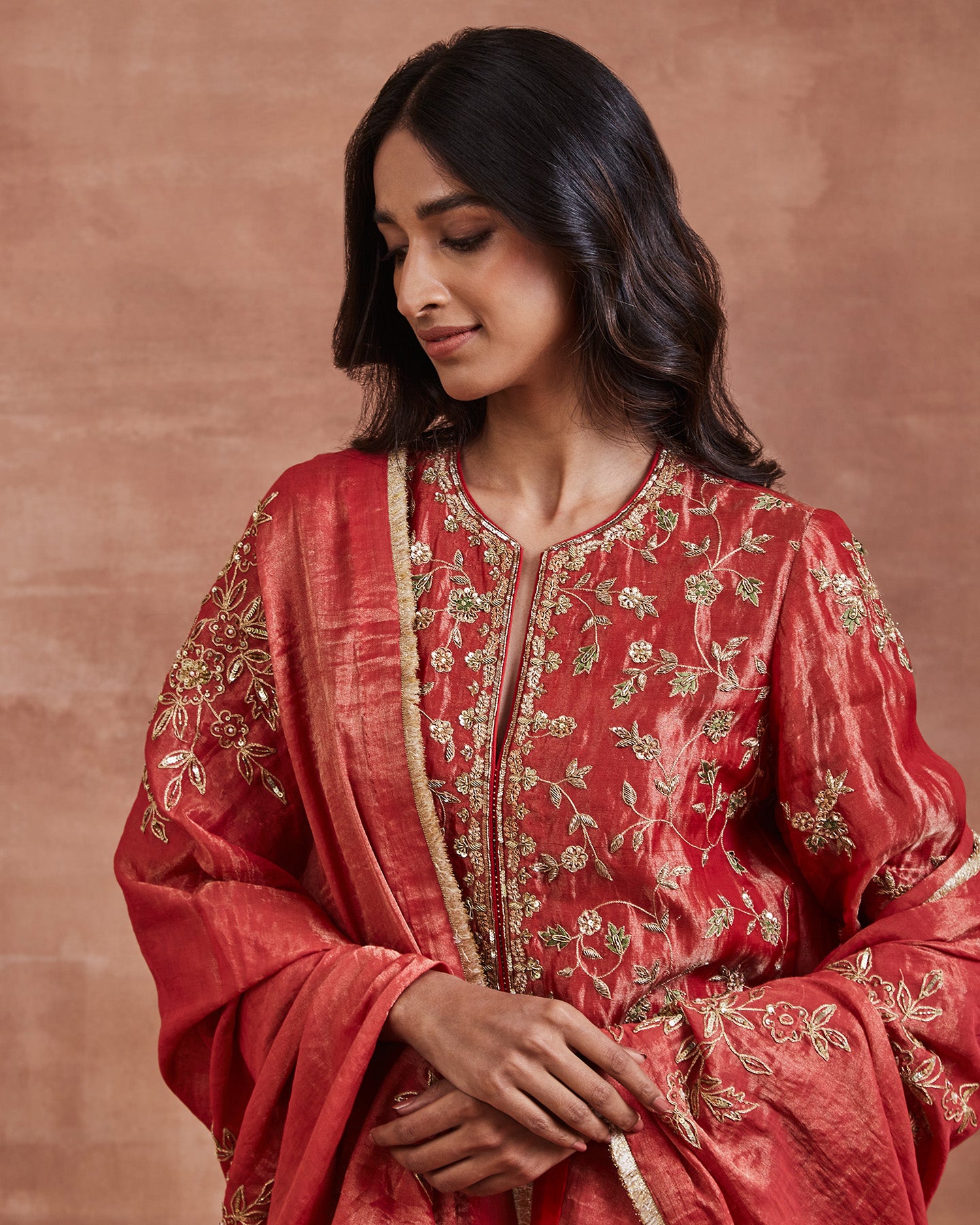 menaha kurta set red beige