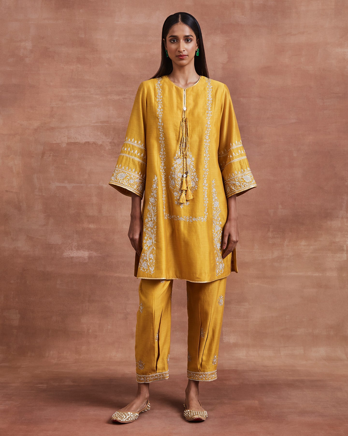 Aarashi Kurta Set