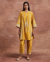 aarashi kurta set yellow