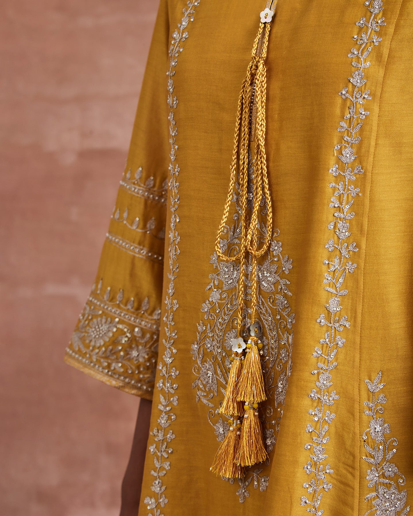 Aarashi Kurta Set