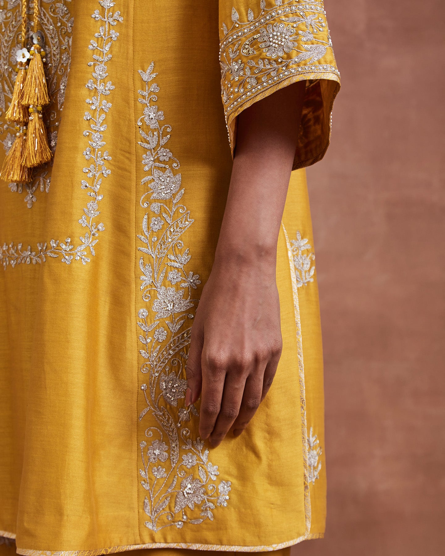Aarashi Kurta Set