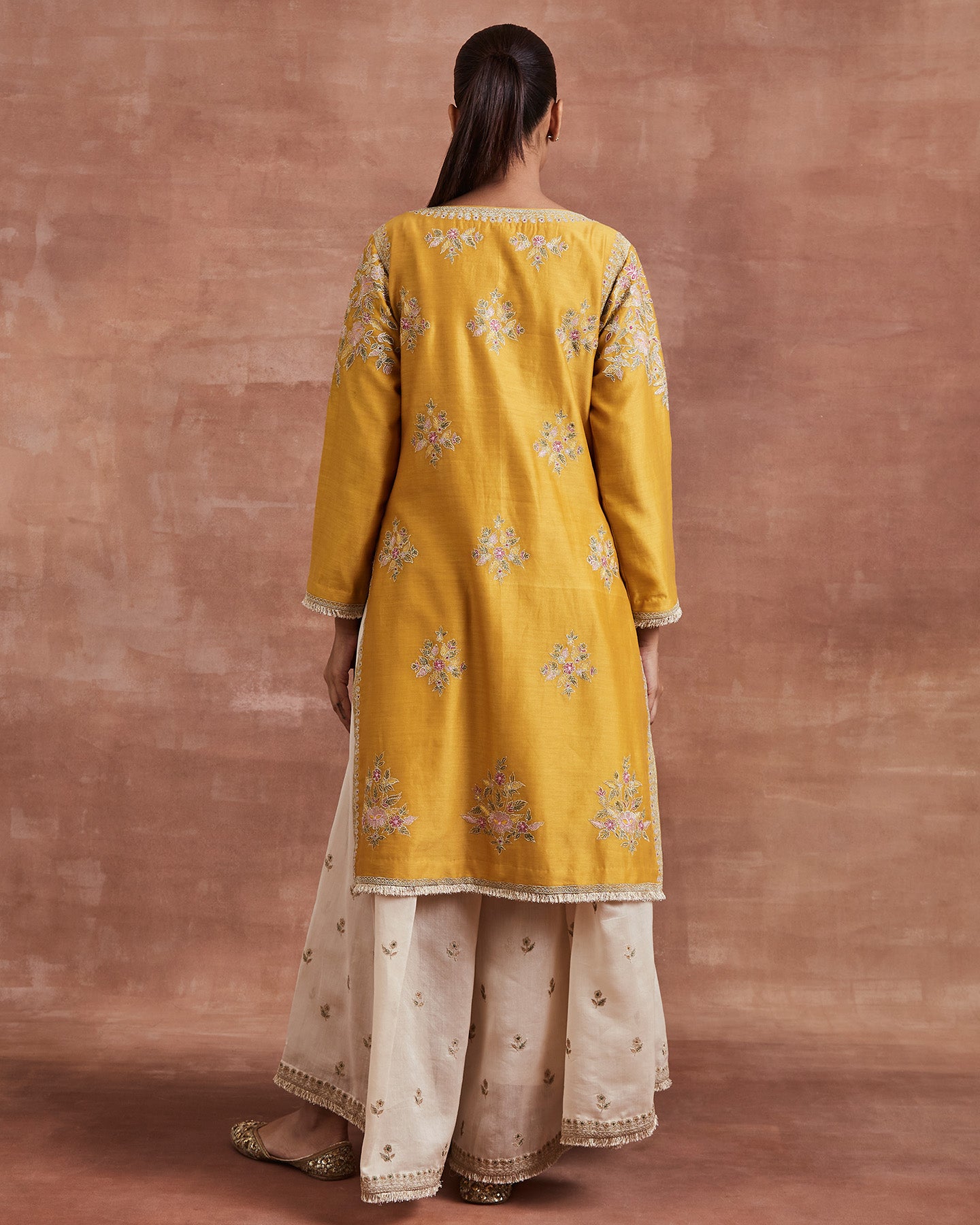 Chahal Kurta Set