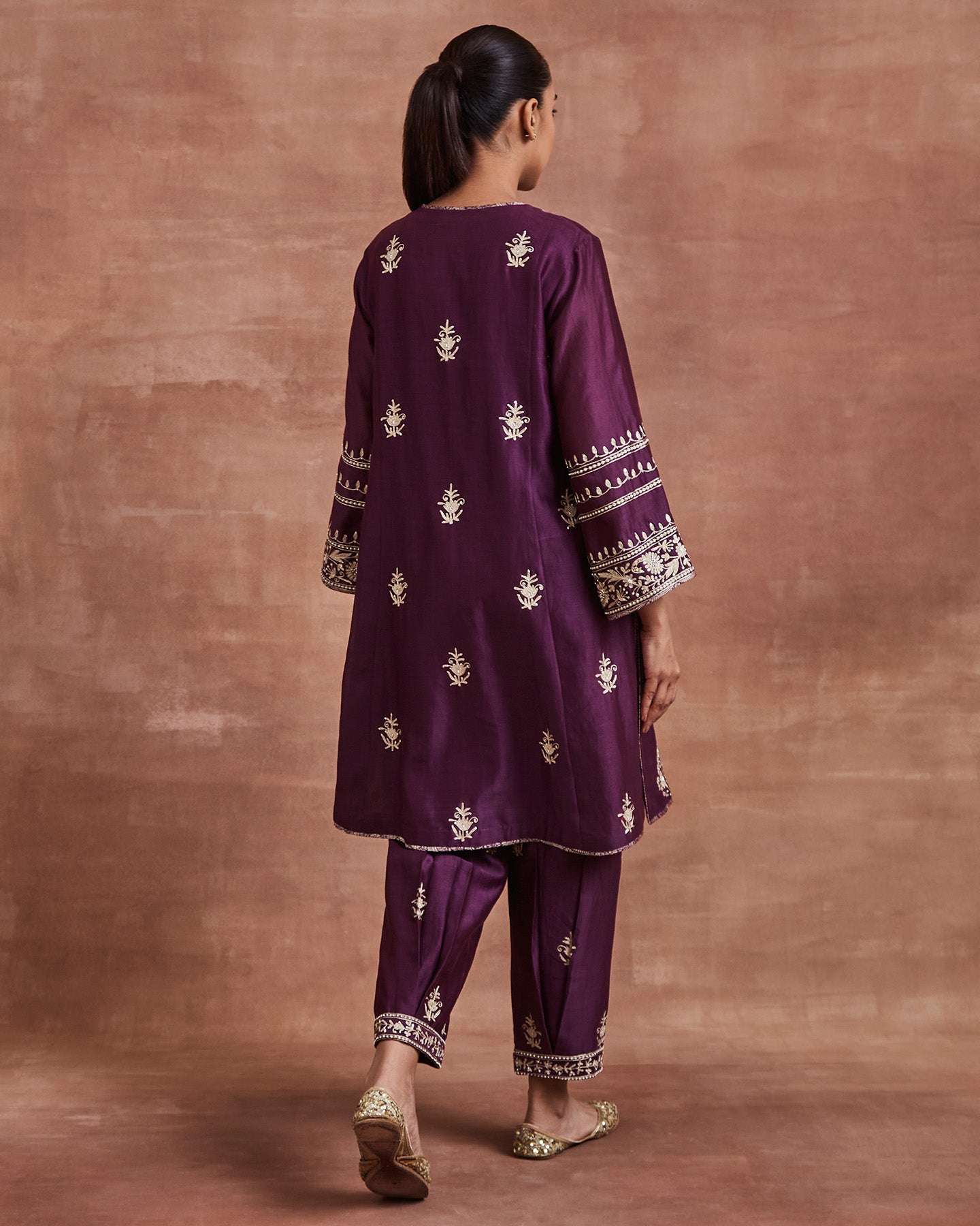 Vaneet Kurta Set