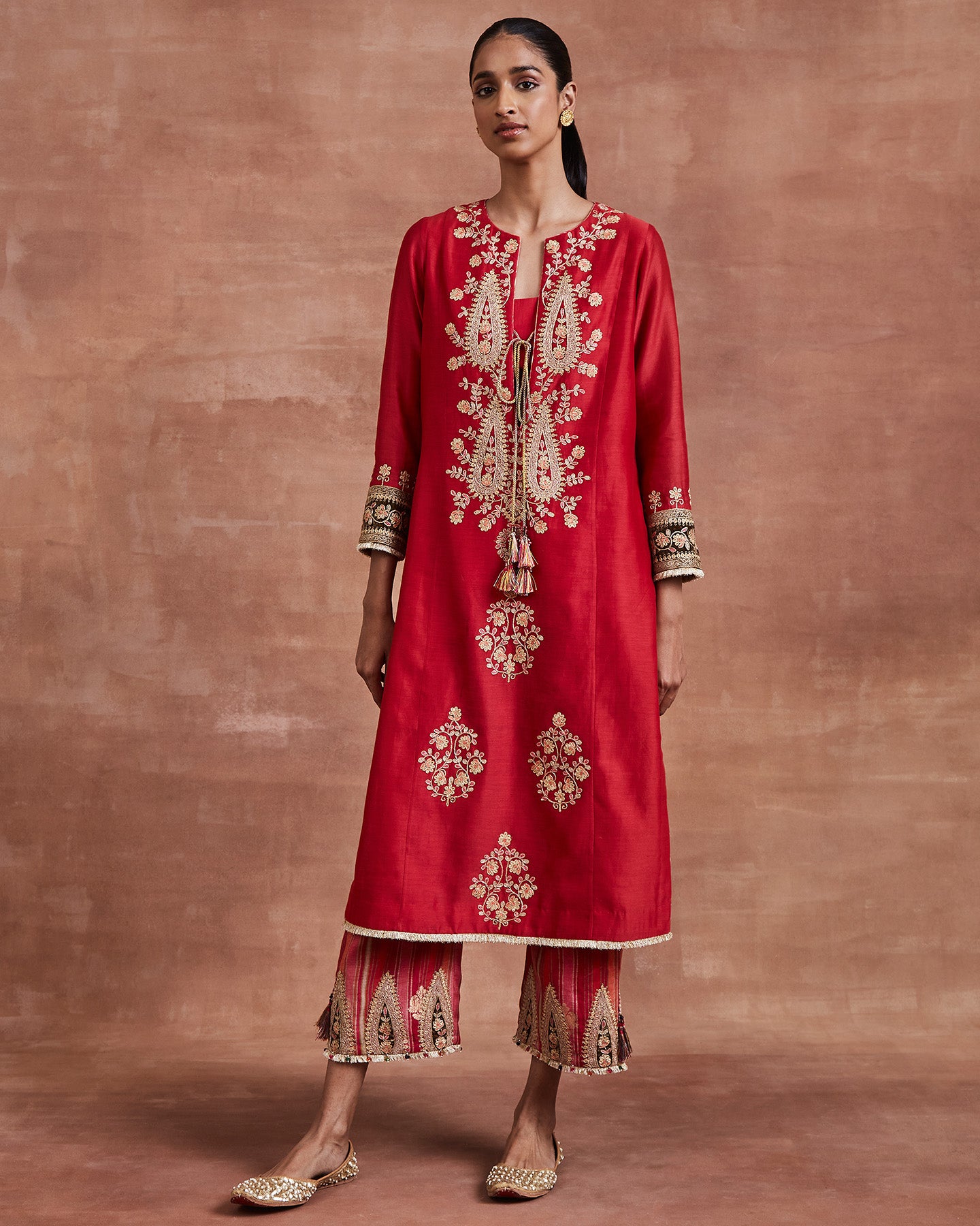 Charu Kurta Set