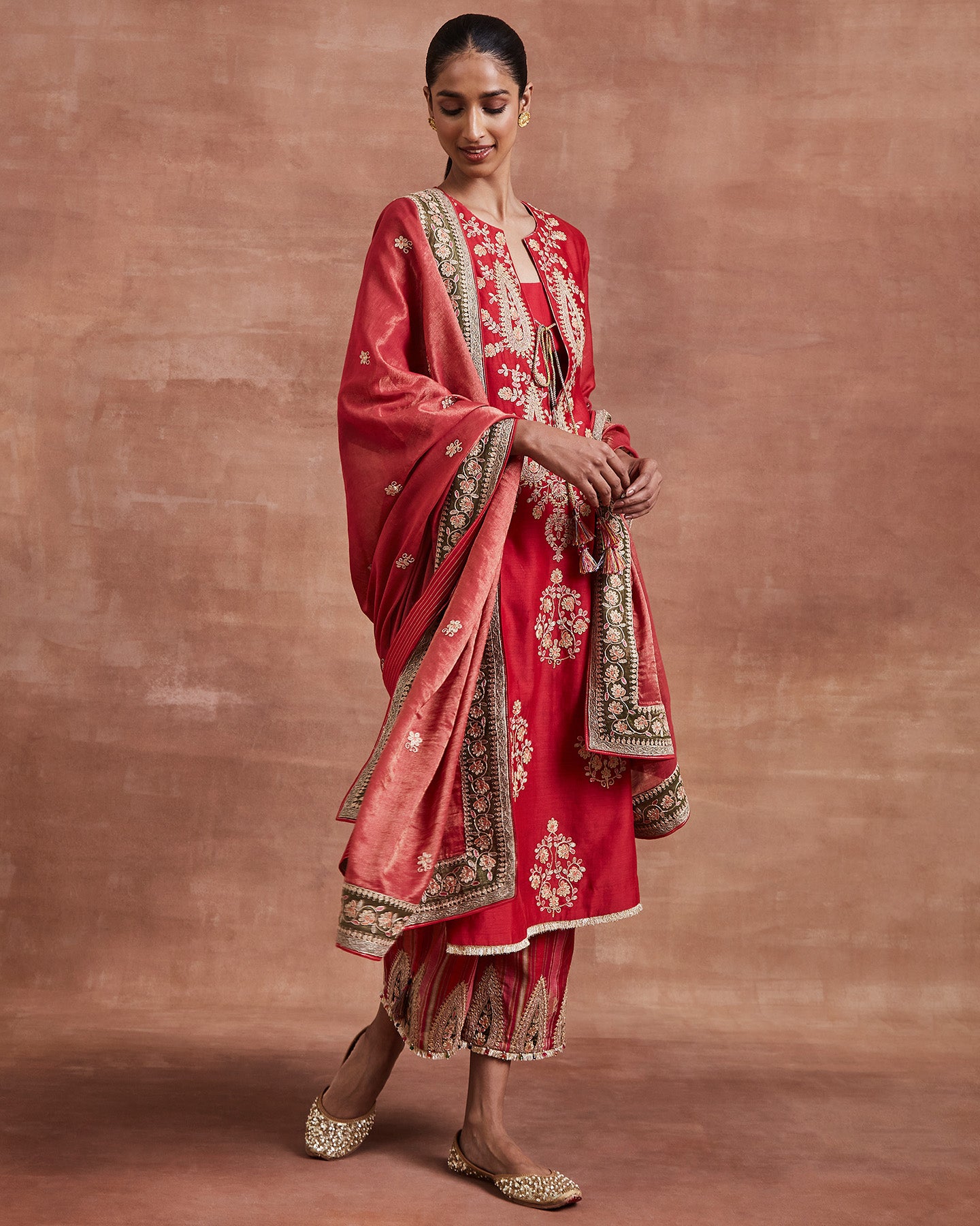 Charu Kurta Set