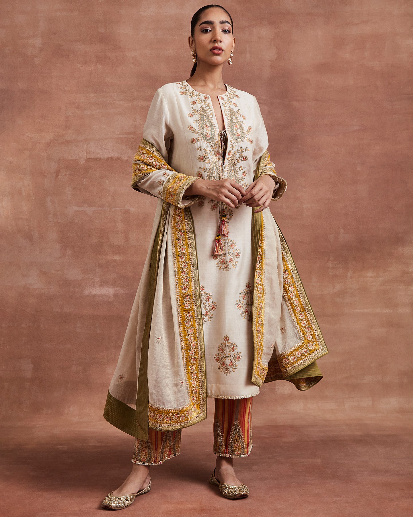 mahi kurta set beige ochre