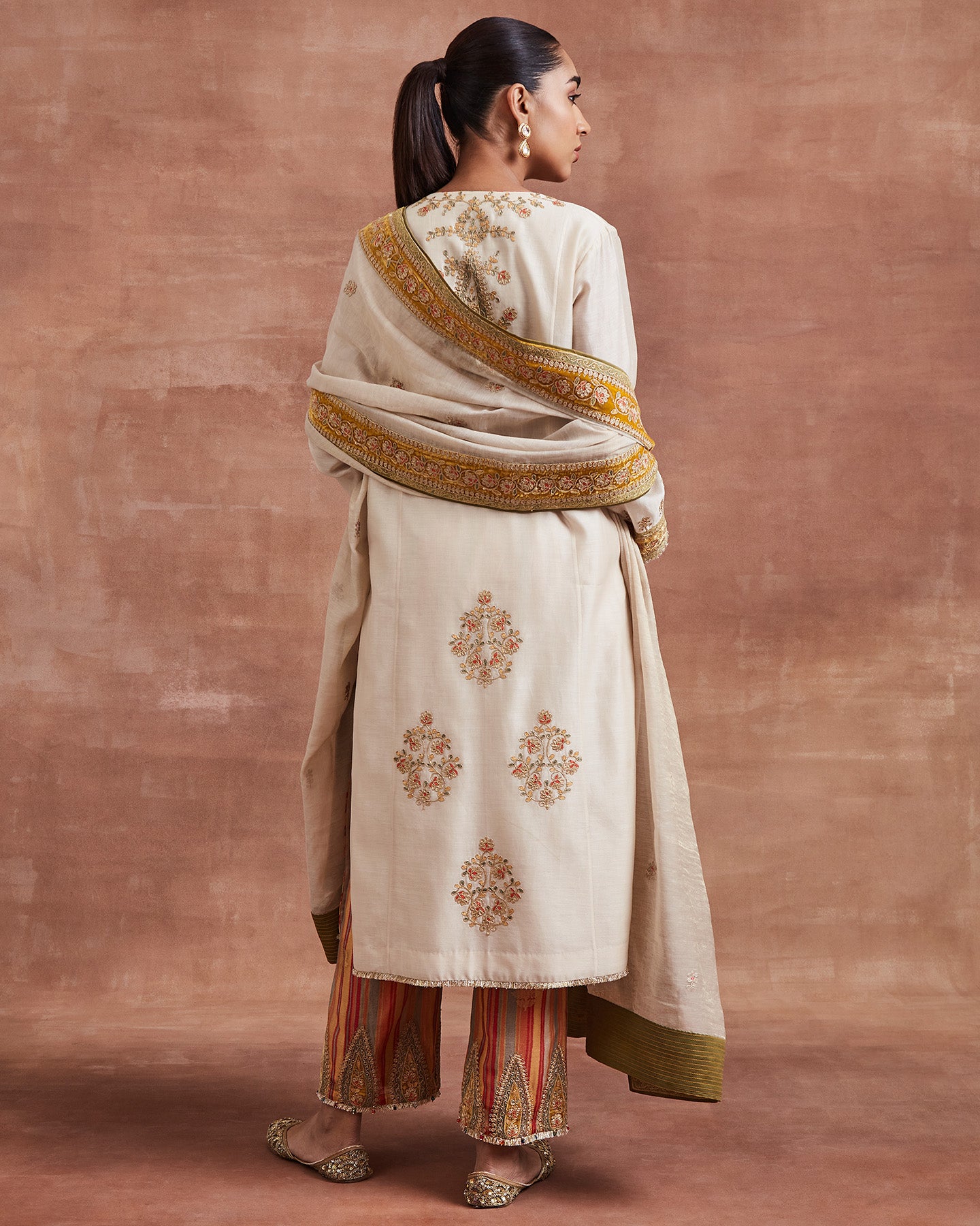 mahi kurta set beige ochre