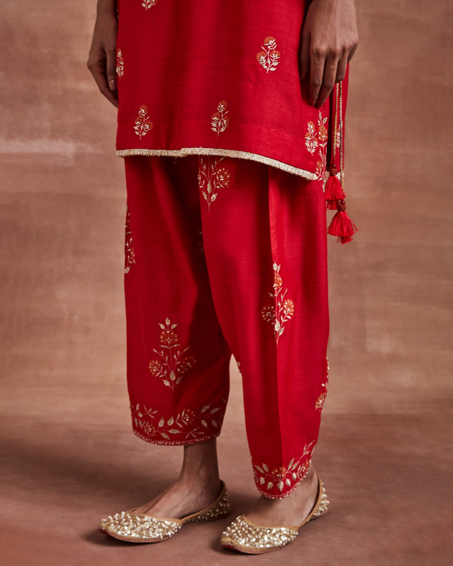 Aarti Kurta Set