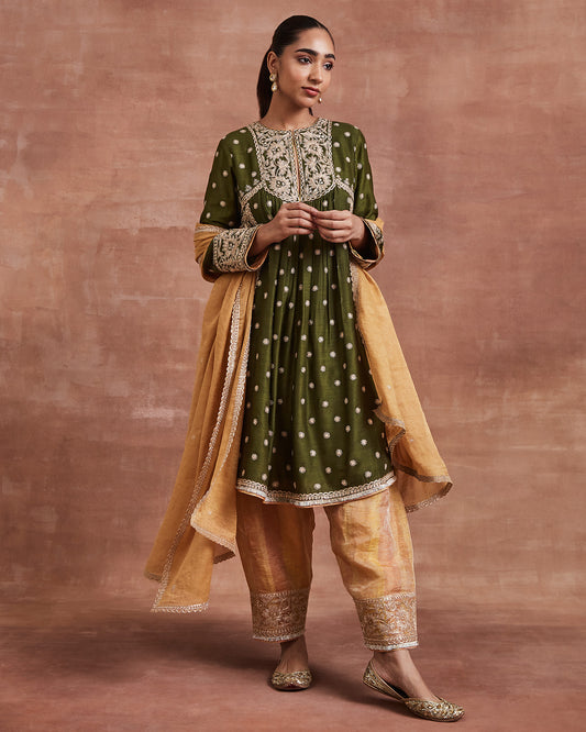 mahin kurta set olive green yellow