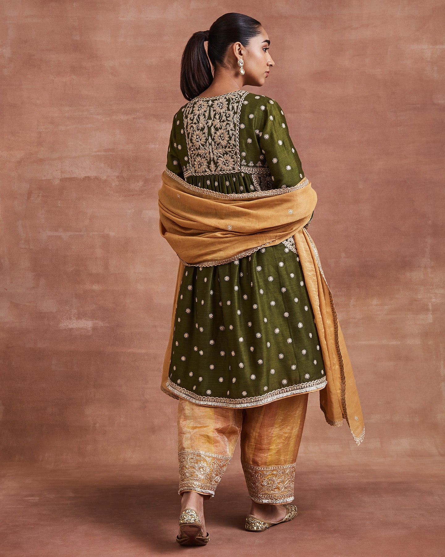 mahin kurta set olive green yellow