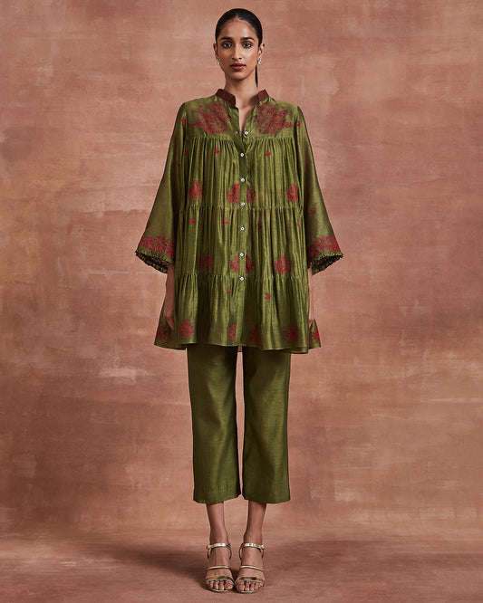 veena co ordinate set olive