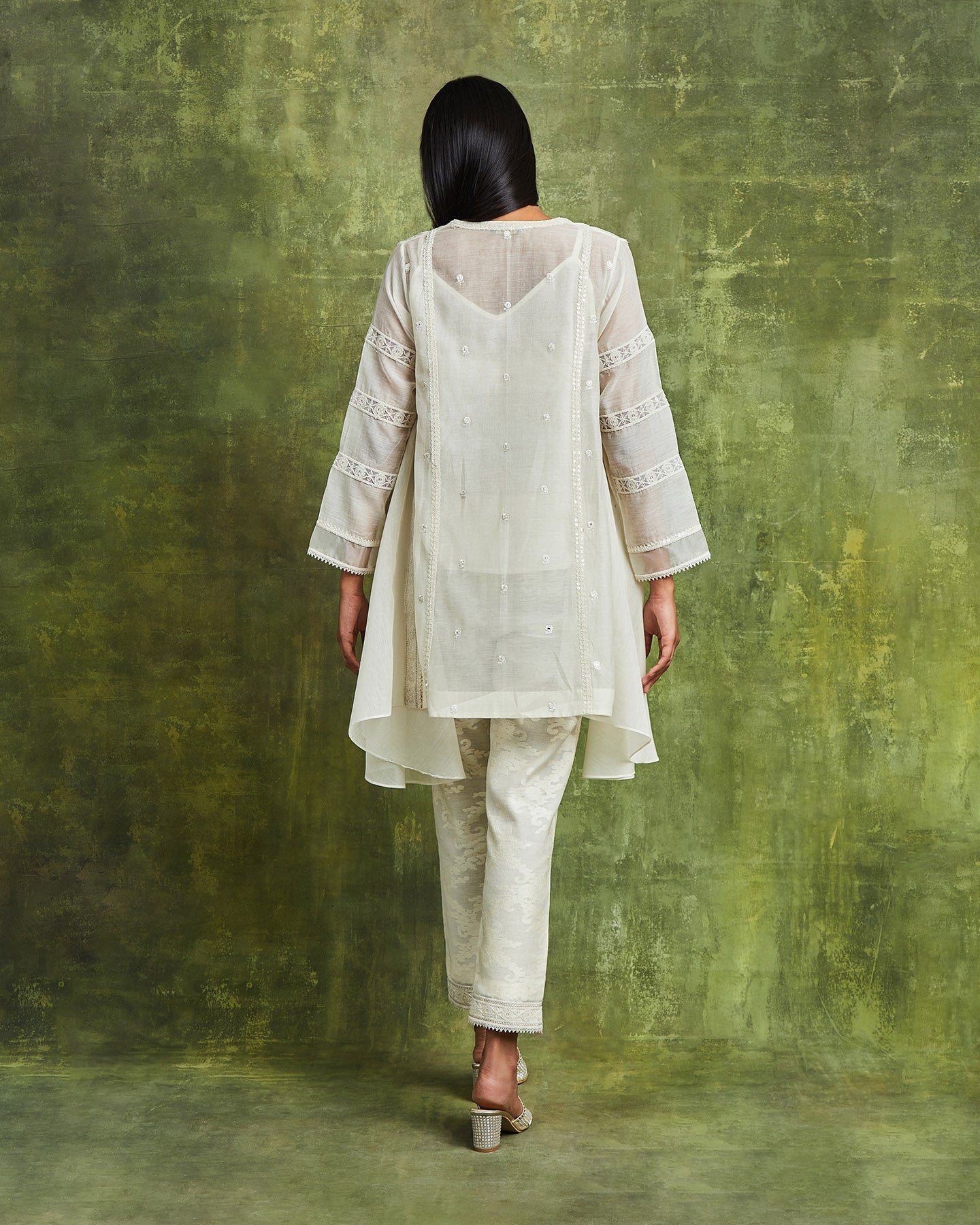 shaffan kurta set off white