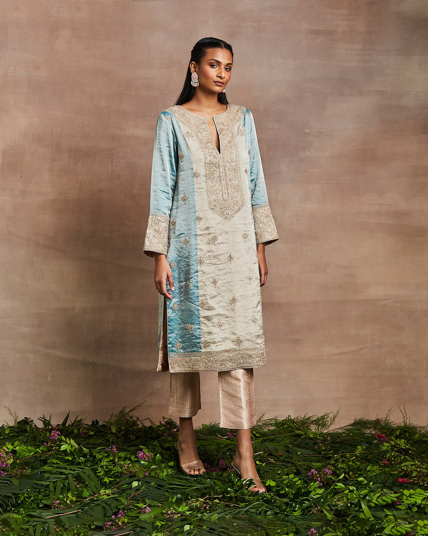 Zohra Kurta Set