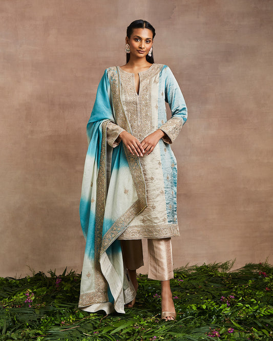 zohra kurta set blue
