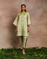 shaizen kurta set green