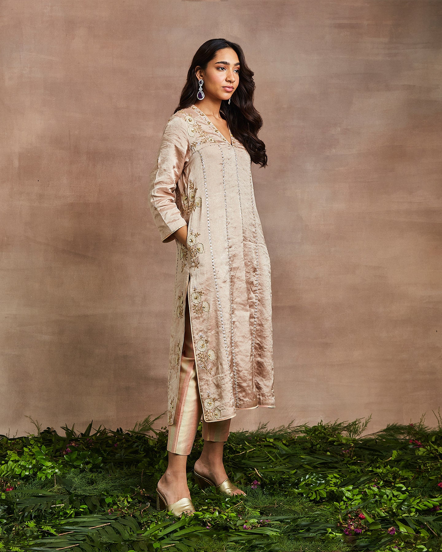 wajiha kurta set peach