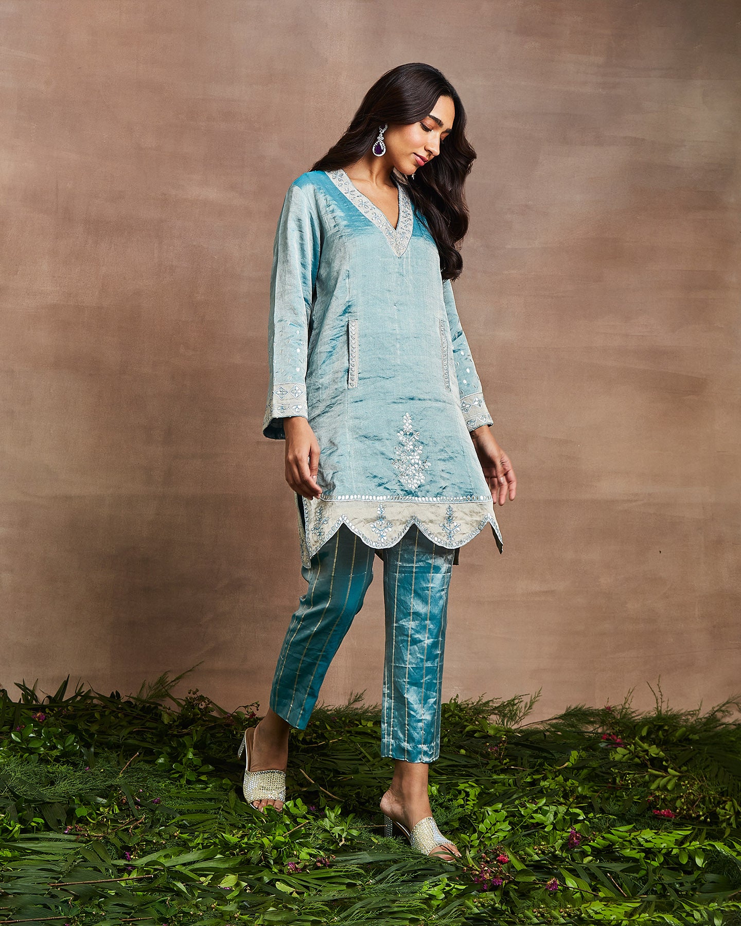 Jumaina Kurta Set