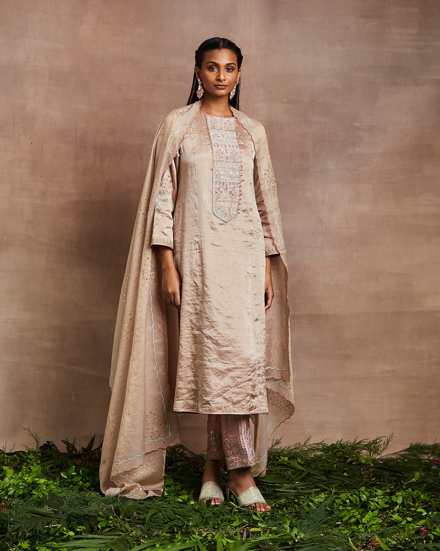 naznin kurta set peach