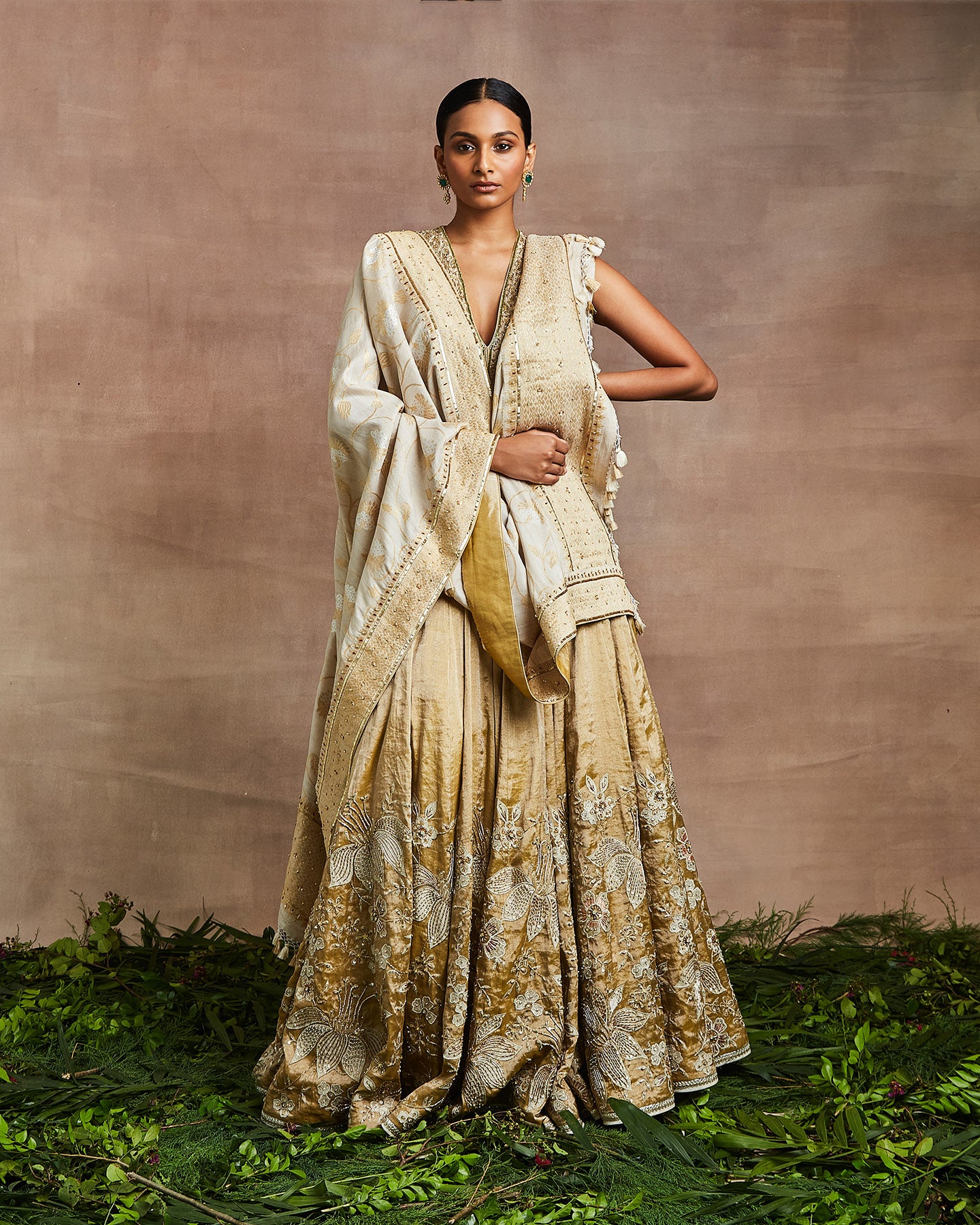 hannah lehenga set yellow gold