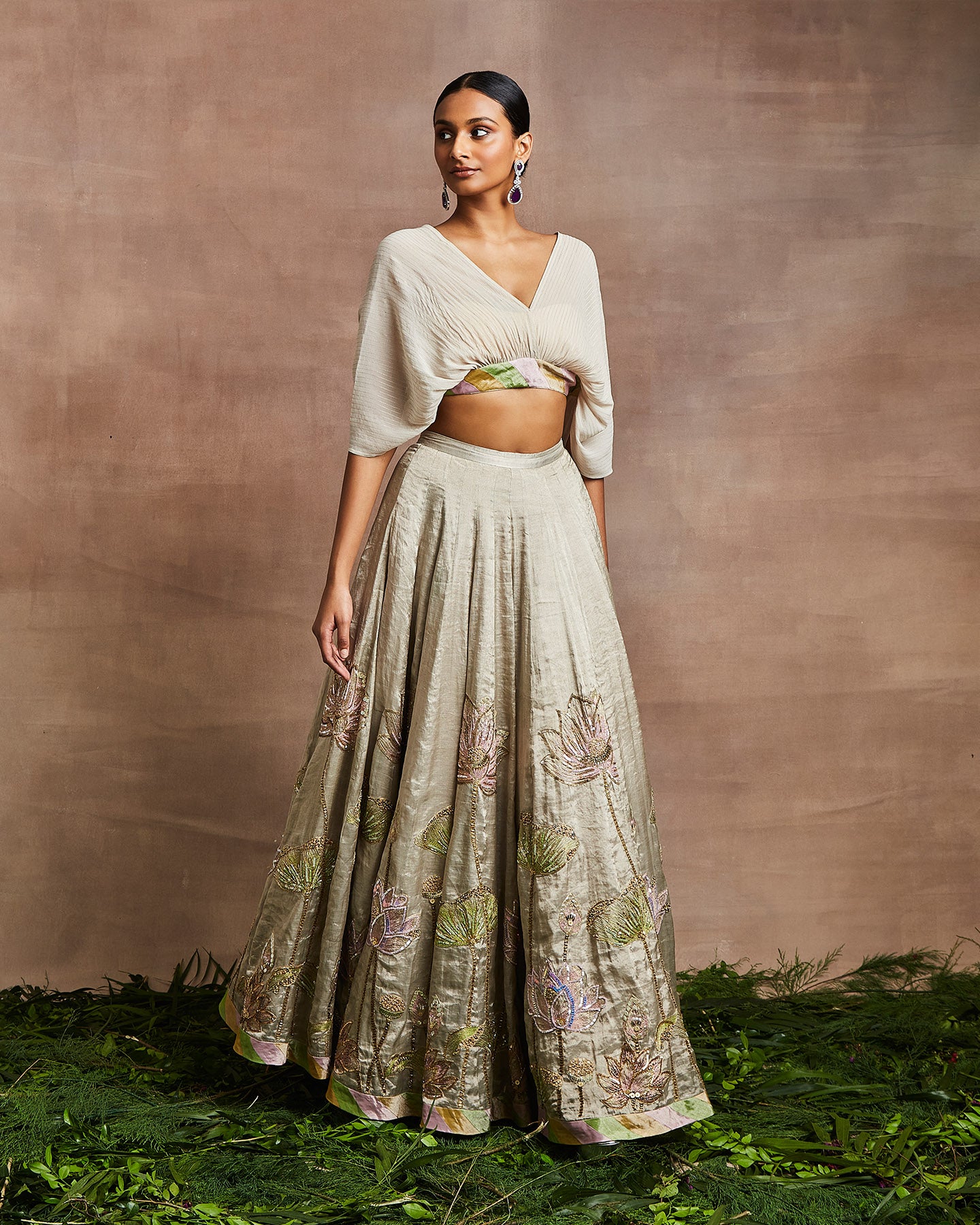 kyda lehenga set silver