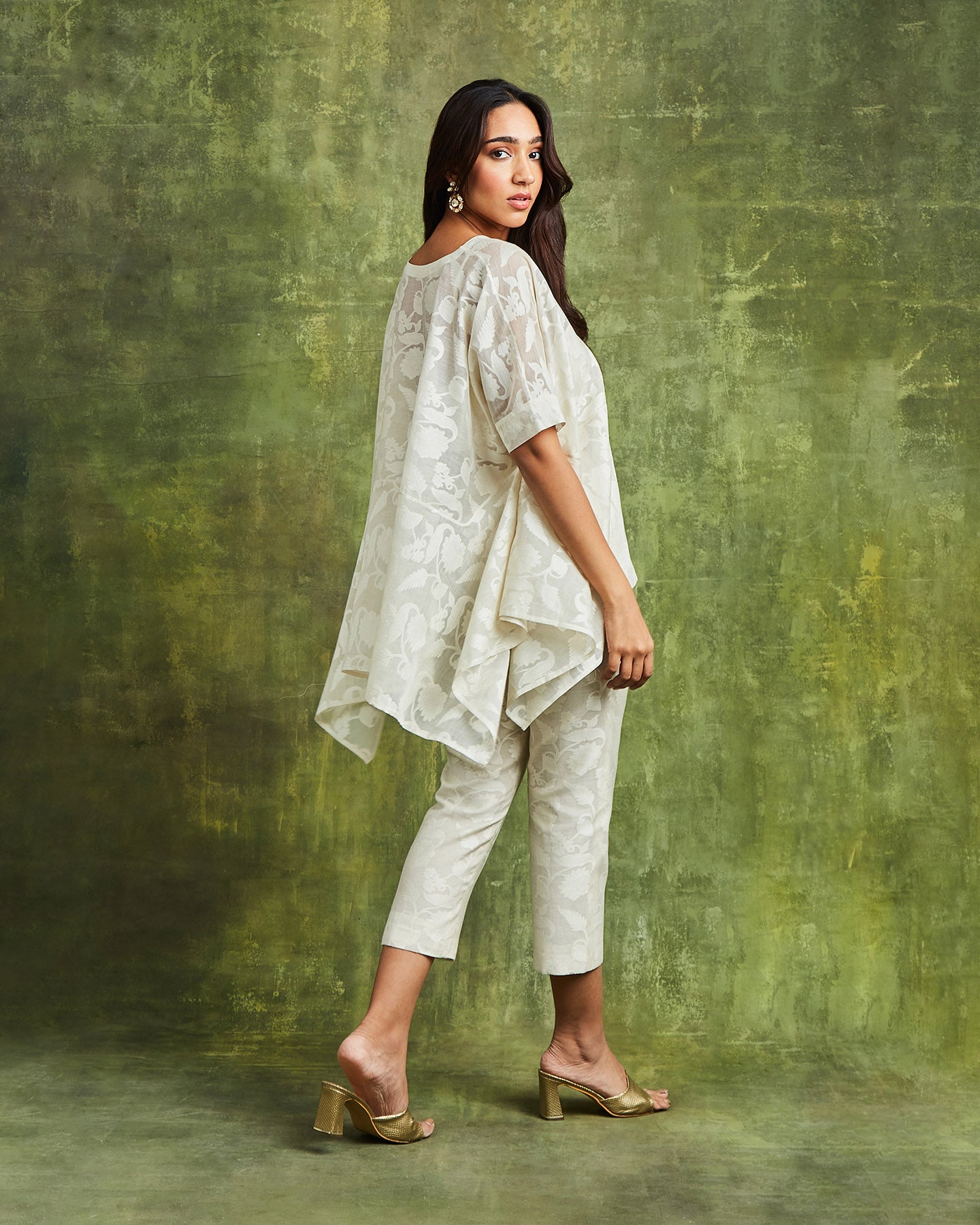 Manahil Co-Ordinate Set