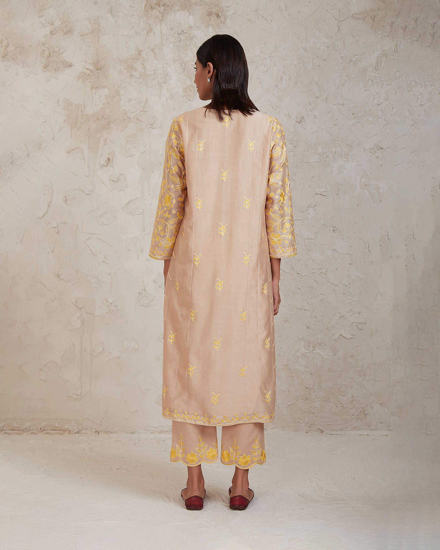 hanan kurta set beige