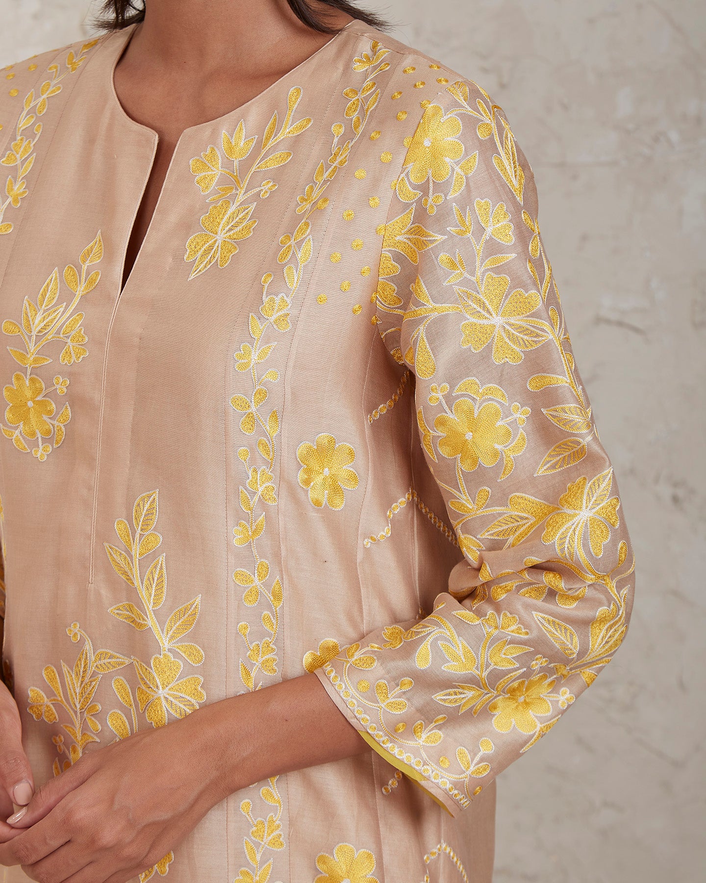 hanan kurta set beige