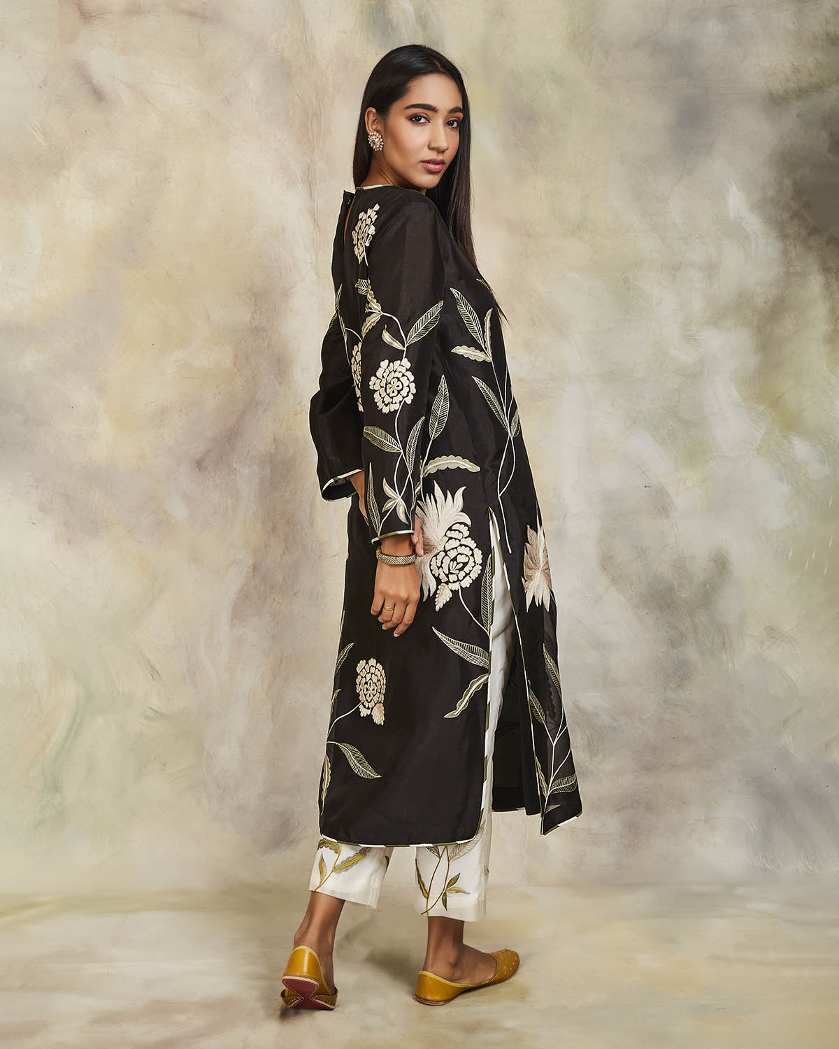 naina kurta set