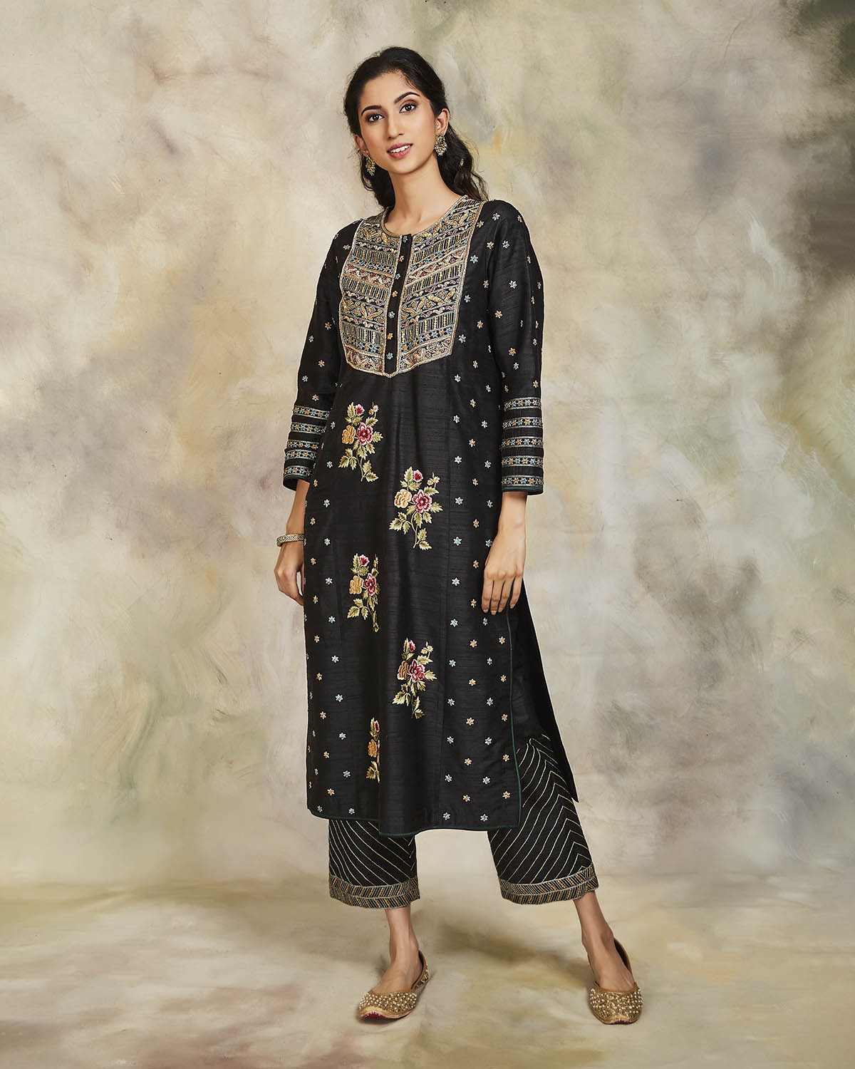 kajal kurta set