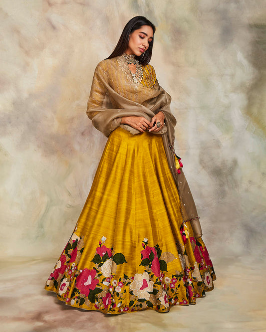 genda lehenga set