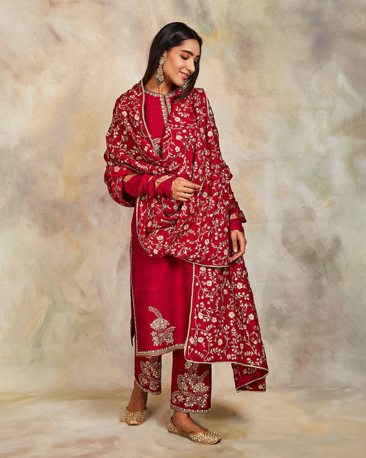 jhilmil suit