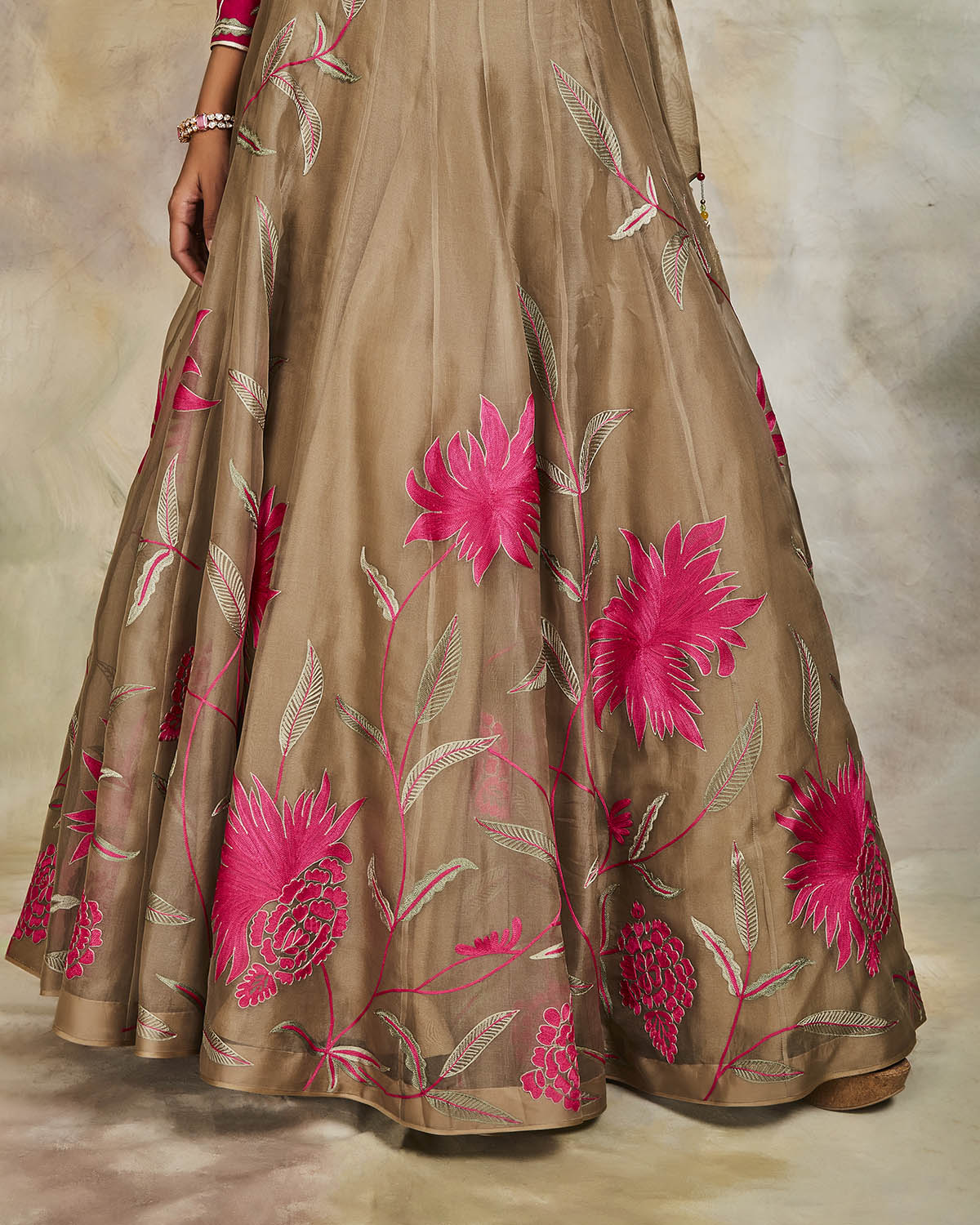 Gulabi Lehenga Set
