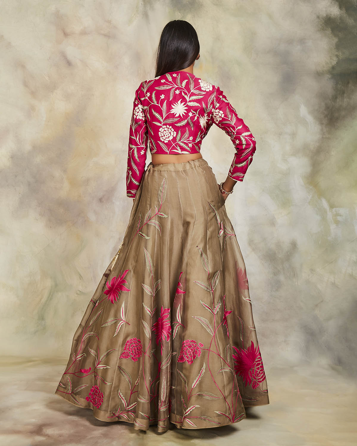 Gulabi Lehenga Set