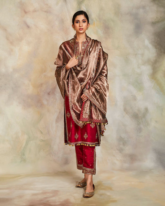 maanvi suit