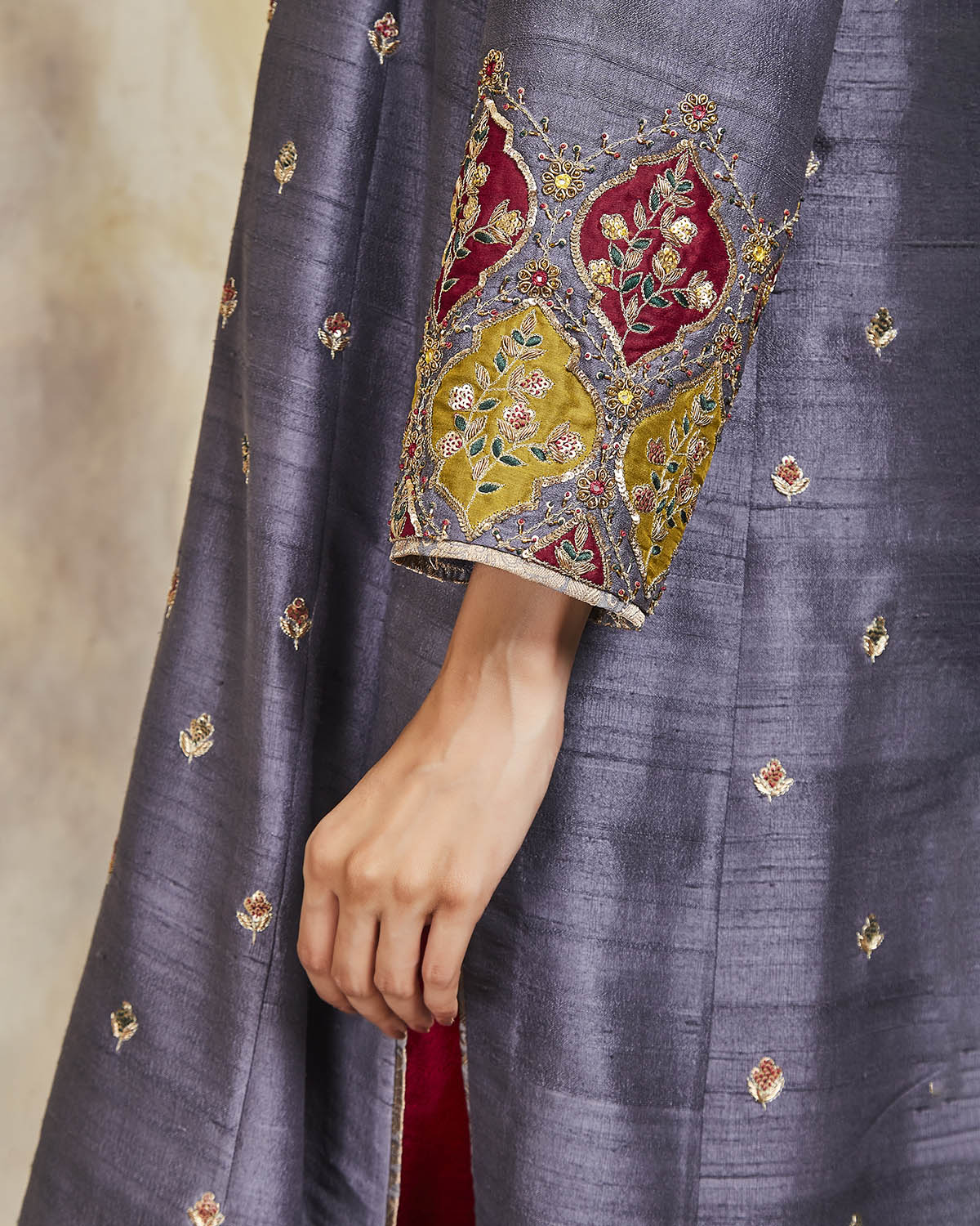 surmayi kurta set