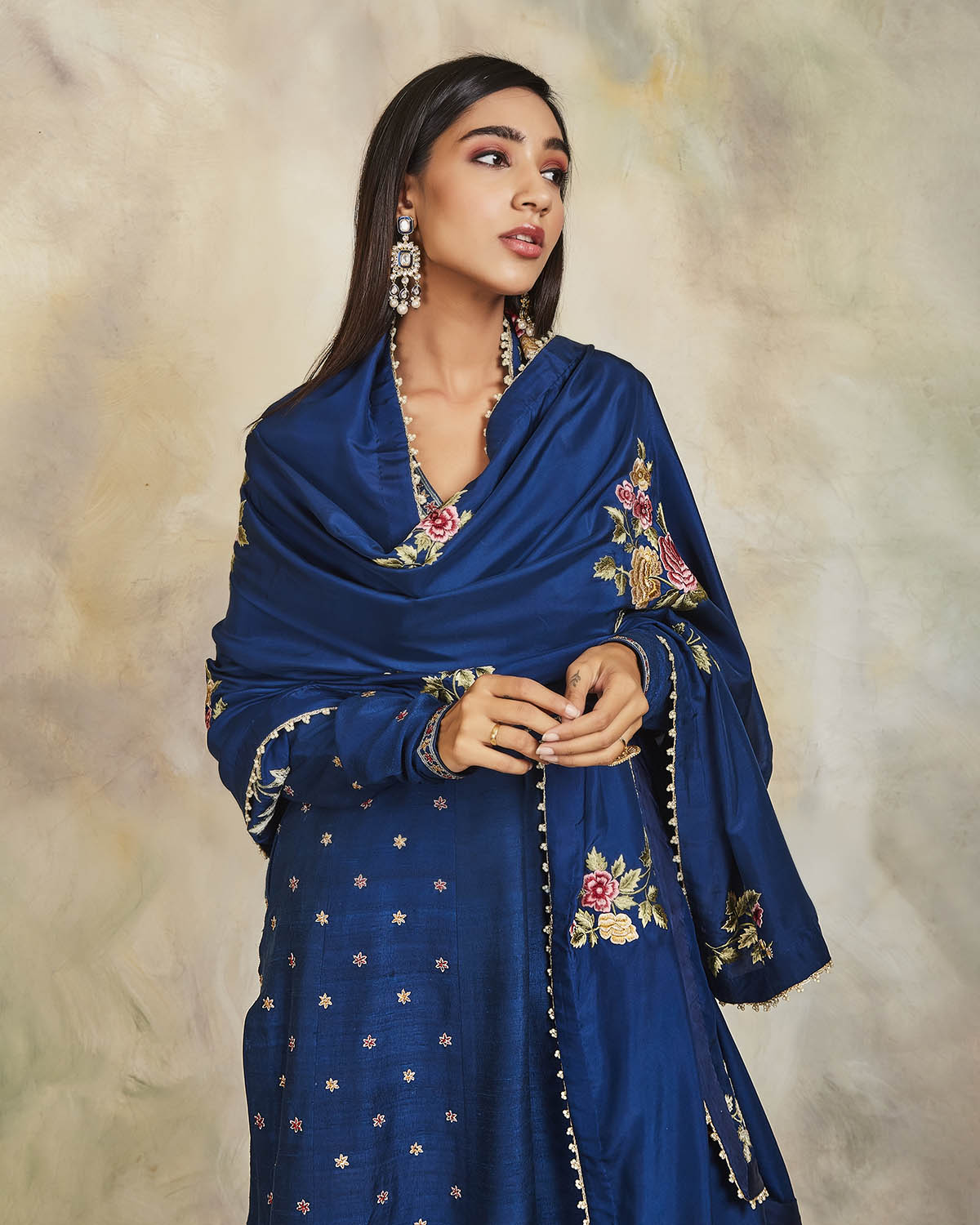 Chand Kurta Set