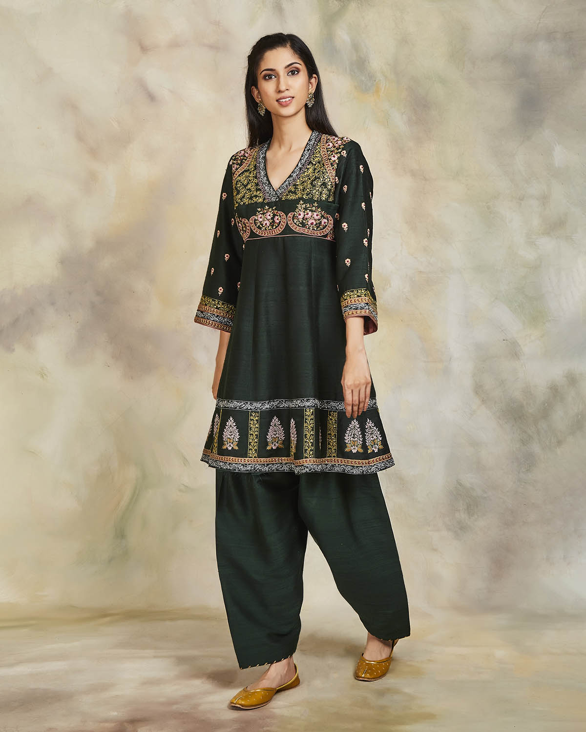 Minal Kurta Set