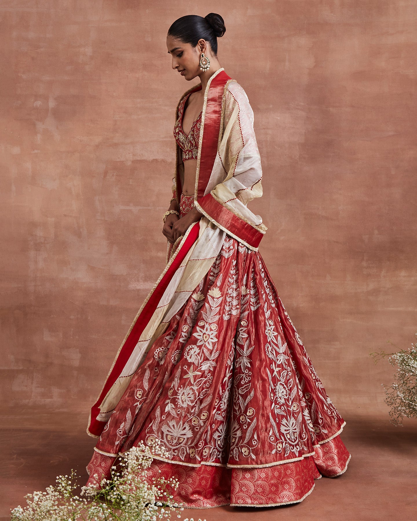 aaloka lehenga set red gold