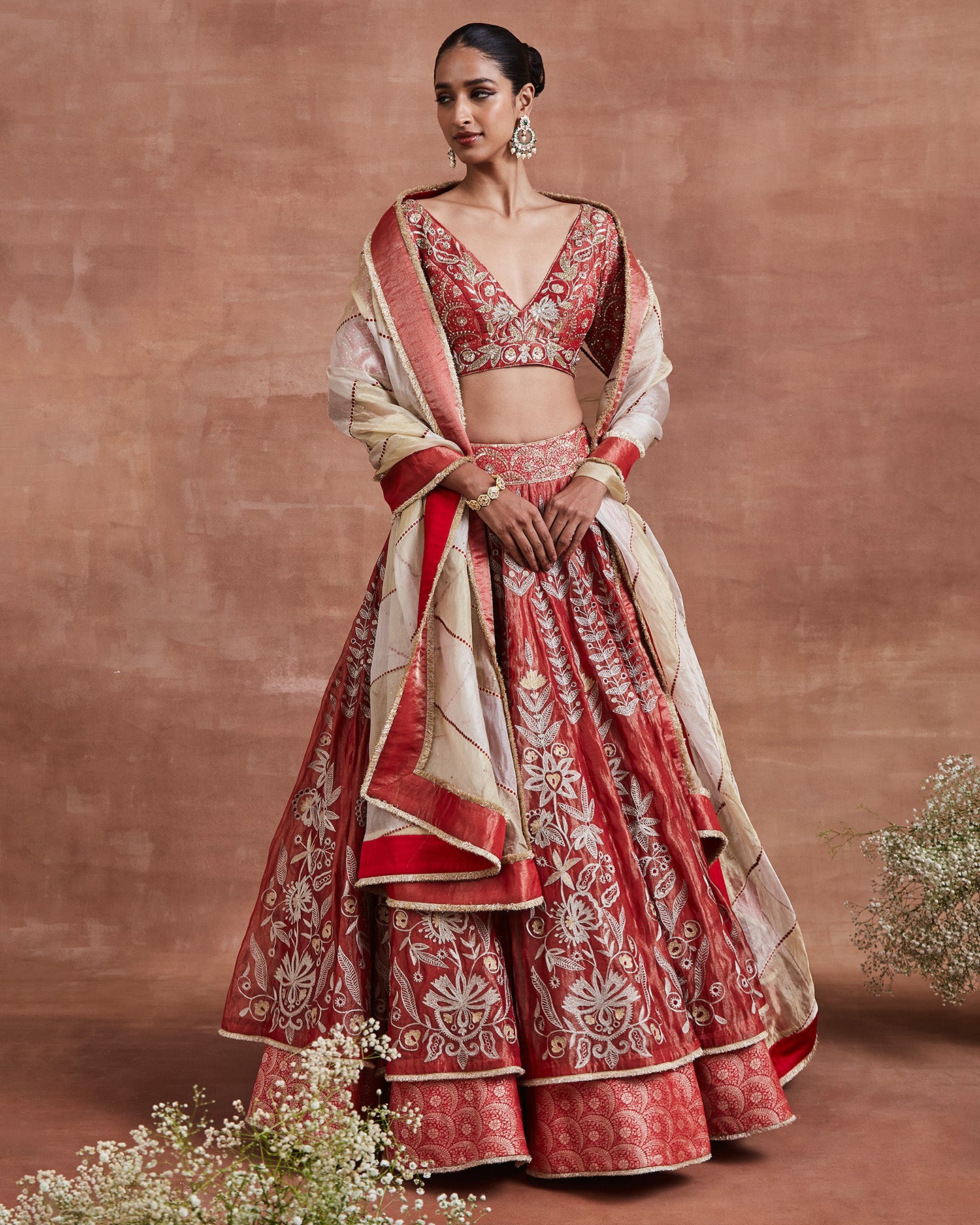 aaloka lehenga set red gold