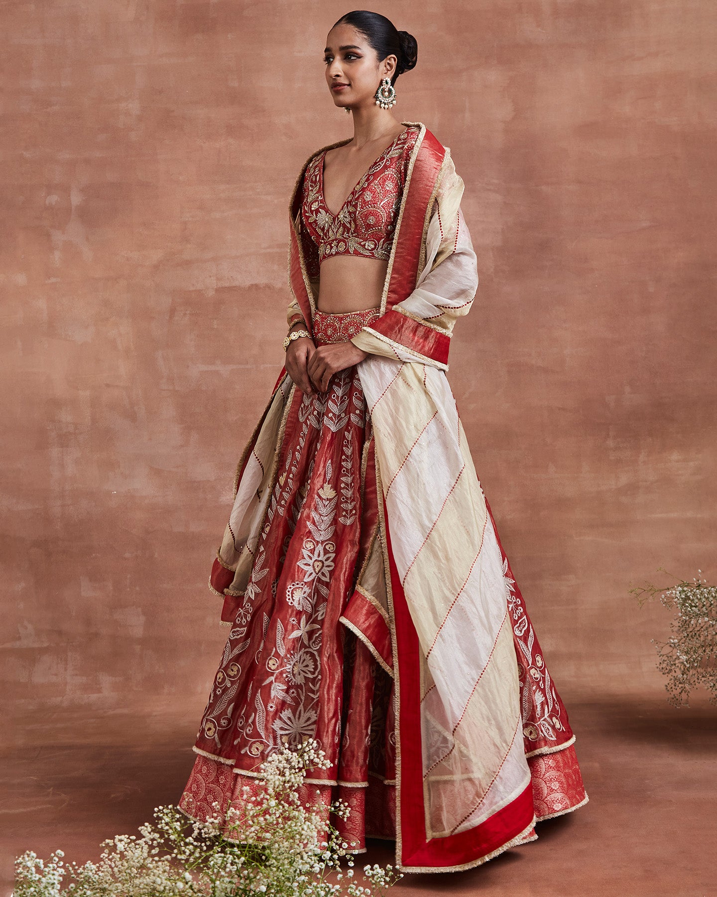 aaloka lehenga set red gold