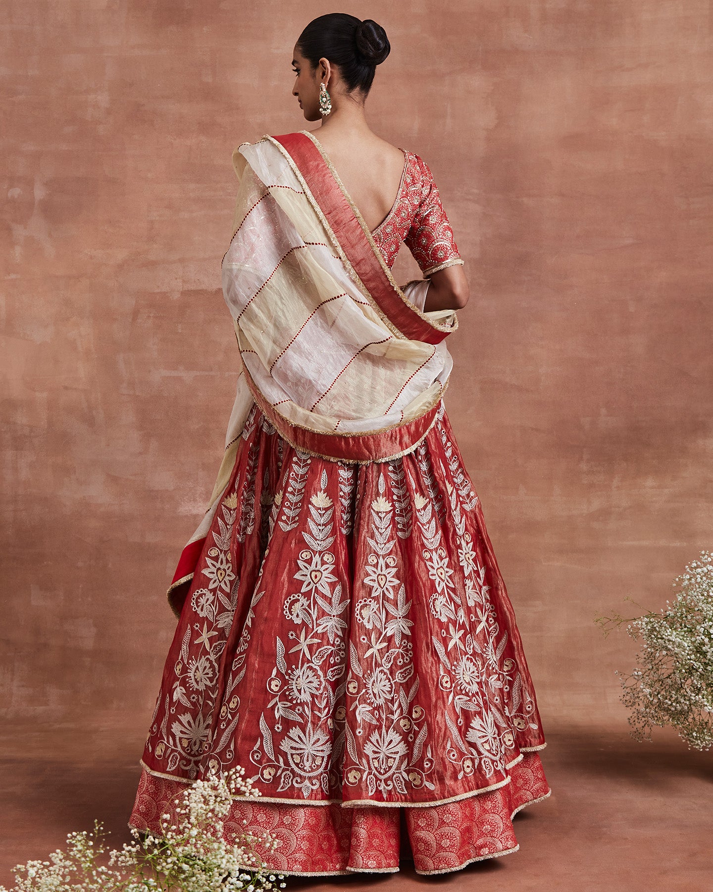 aaloka lehenga set red gold