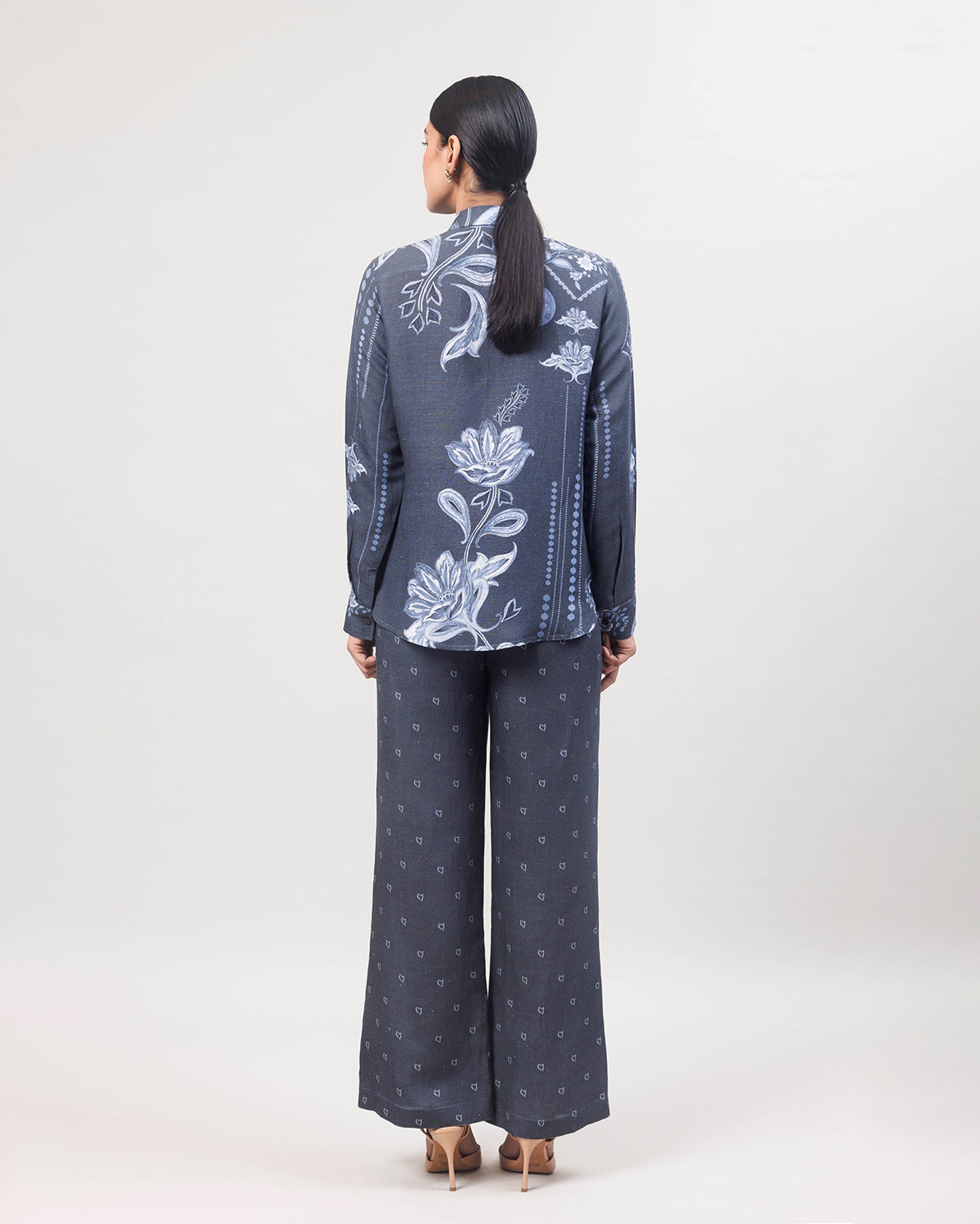 The Free Flow Co ordinate Set