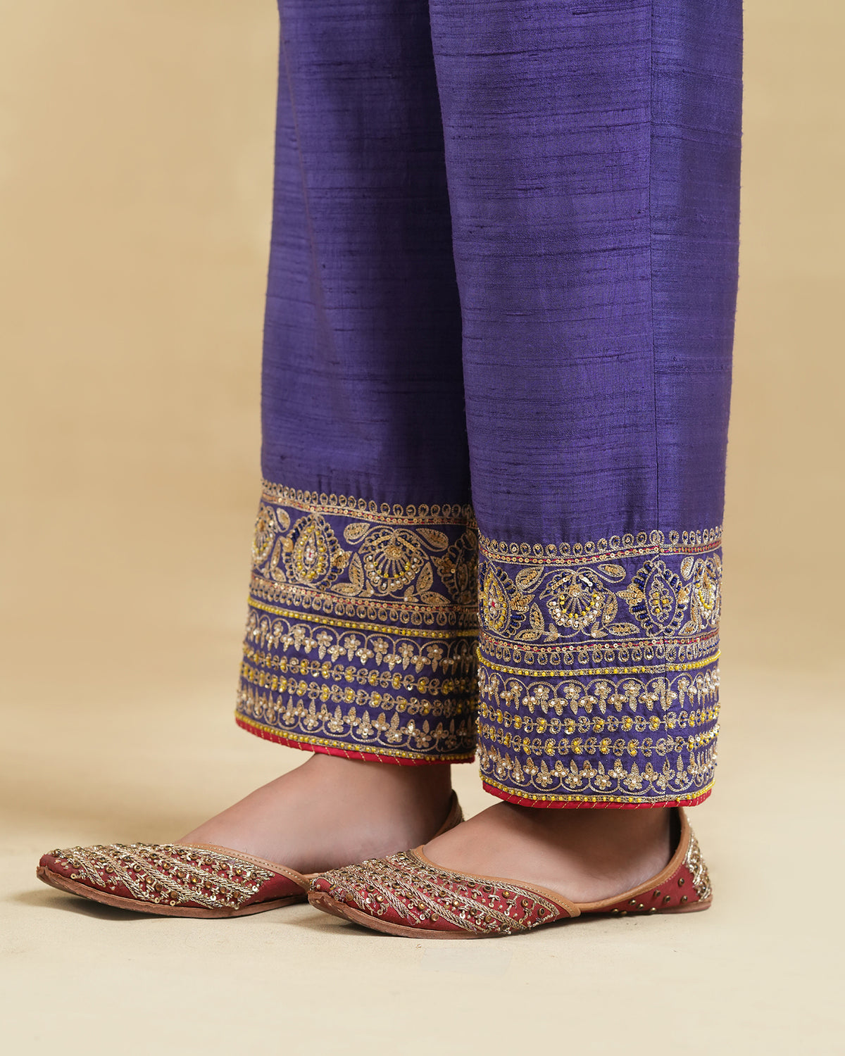 Dilnashin Long Kurta Set