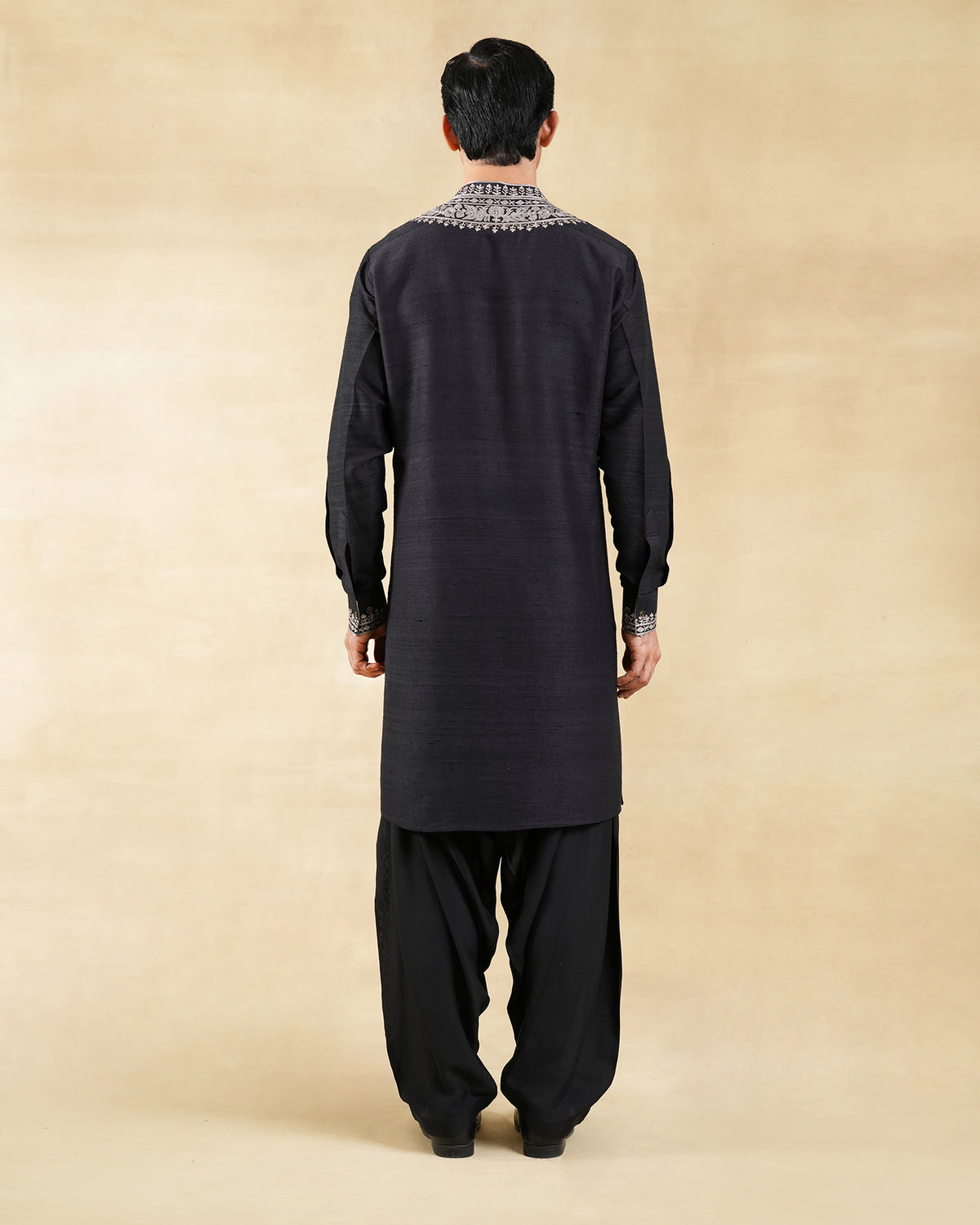 Zameer Pathani Set