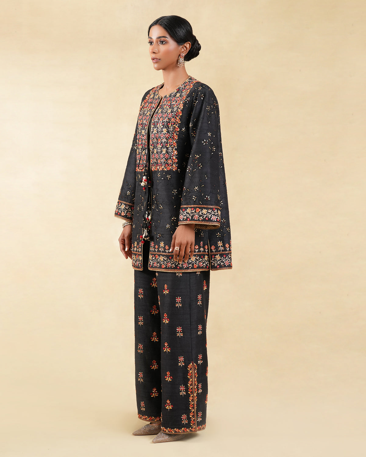Qissa Jacket Set