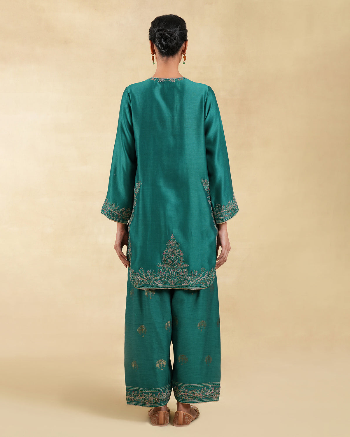 Harf Short Kurta Set