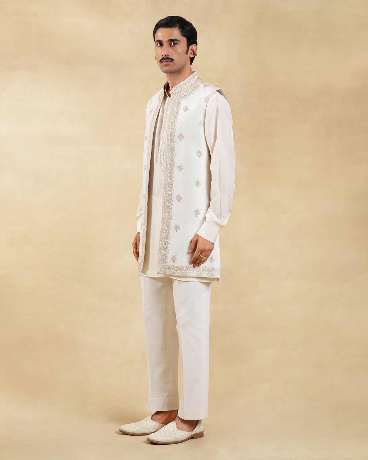 Zorawar Bundi Set