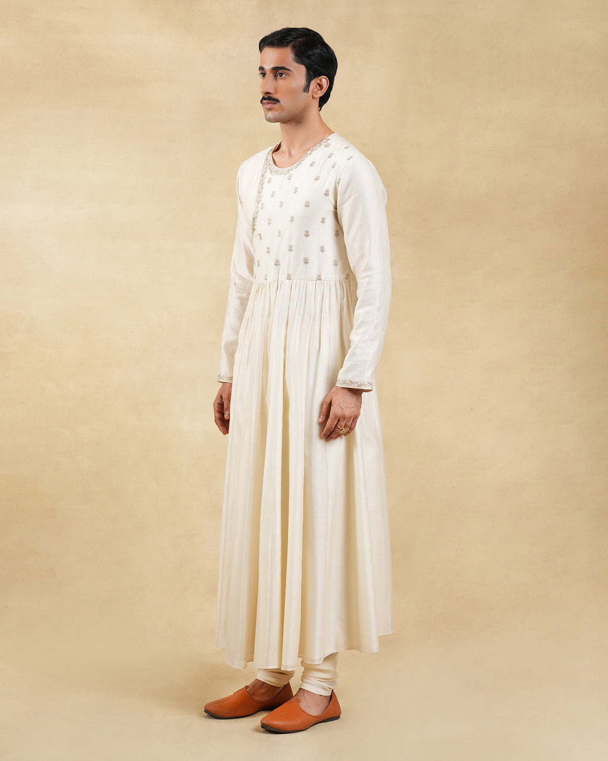 Mirza Angrakha Set